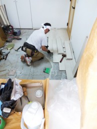 カーペットからフローリングに変更してすっきり広々　大田区M様邸